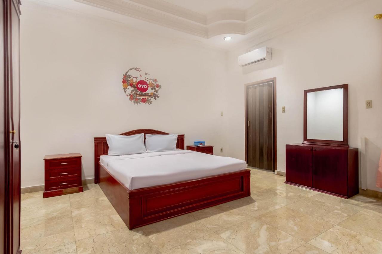 Oyo Living 2843 Raz House Syariah Otel Medan Dış mekan fotoğraf